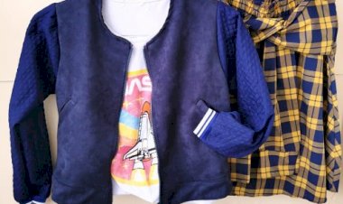 Compre aqui Jaqueta de Camurça Azul