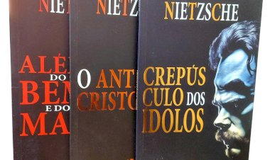Kit 3 Livros de Nietzsche, Crepúsculo dos Ídolos, O Anticristo, Além do Bem e do Mal